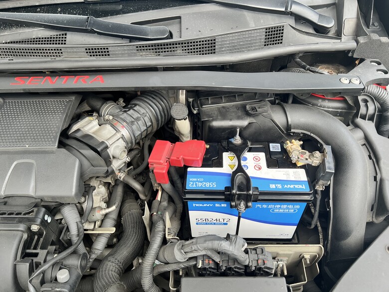 NISSAN SENTRA B17